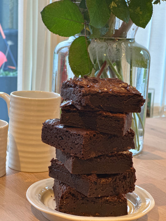 Six Box Slice of Hunky Chunk Brownie